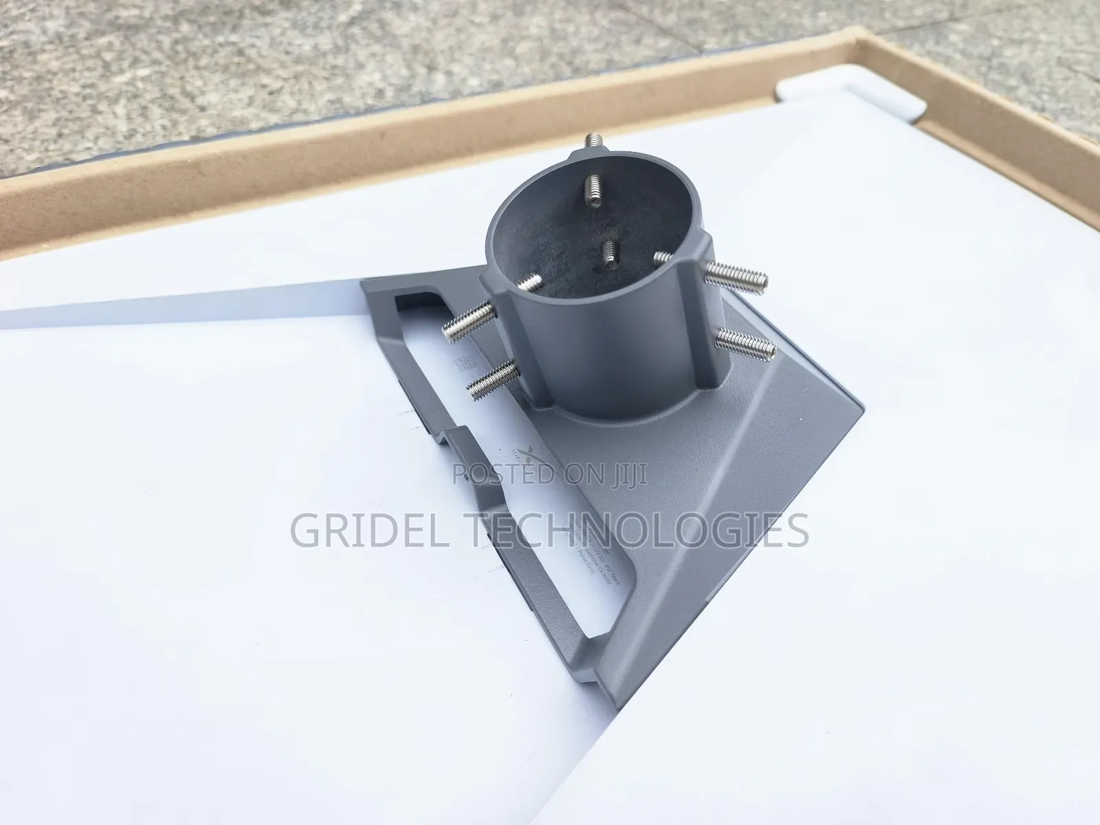 Starlink Gen3/V4 Pipe/Pole Adapter