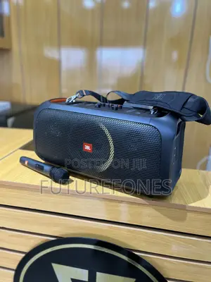 JBL Partybox on-the-Go