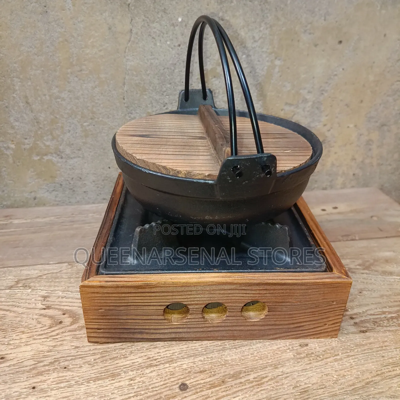 Generic Cast Iron Pot