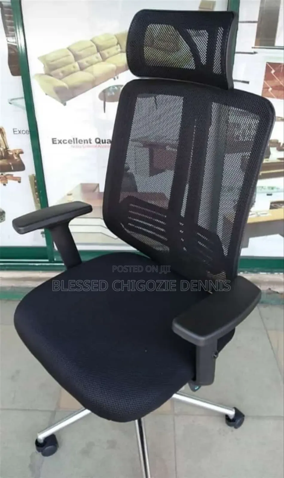 Executive Chair With Headrest
