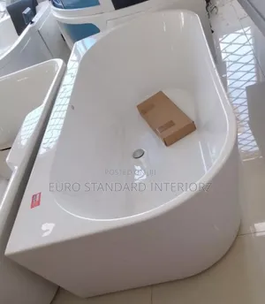 Executive Stand Free Bath as Seen