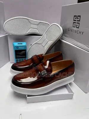Givenchy Wetlook Loafers
