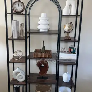 Multipurpose Arc Metal Shelve Display Rack