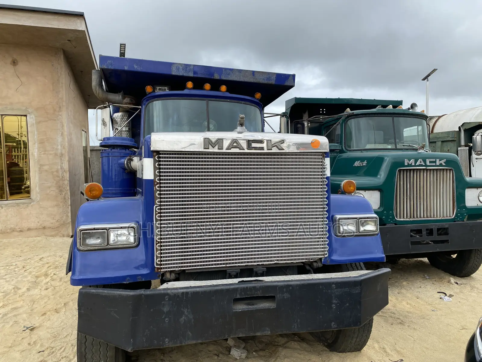 Mack R-Model Tipper 35-Tons for sale - CHIBUENYI FARMS AUTOS Price: ₦ ...