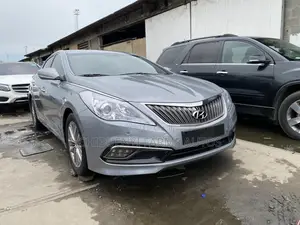 Hyundai Grandeur 2015 Gray