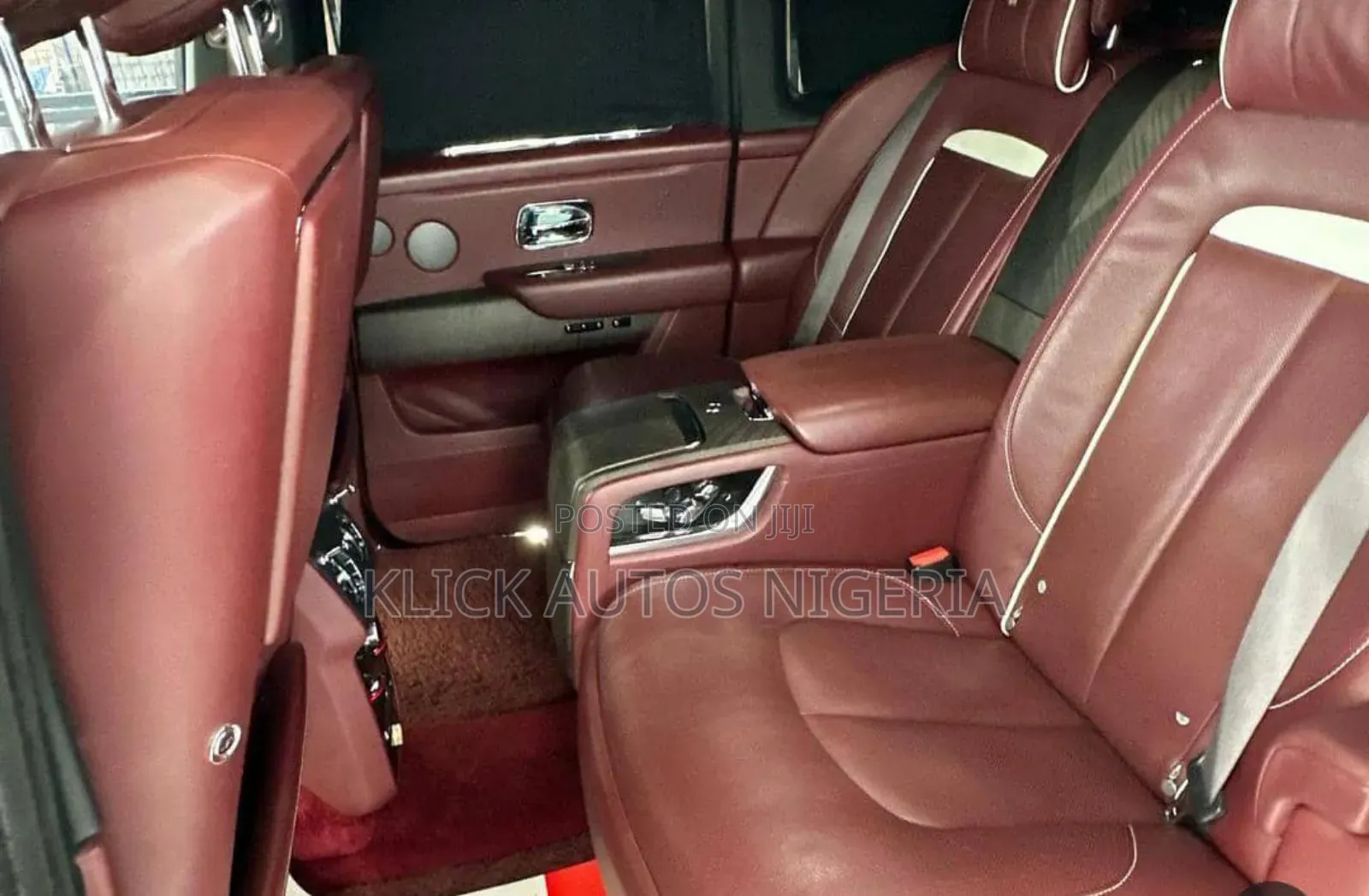 Rolls-Royce Cullinan Base 2021 White