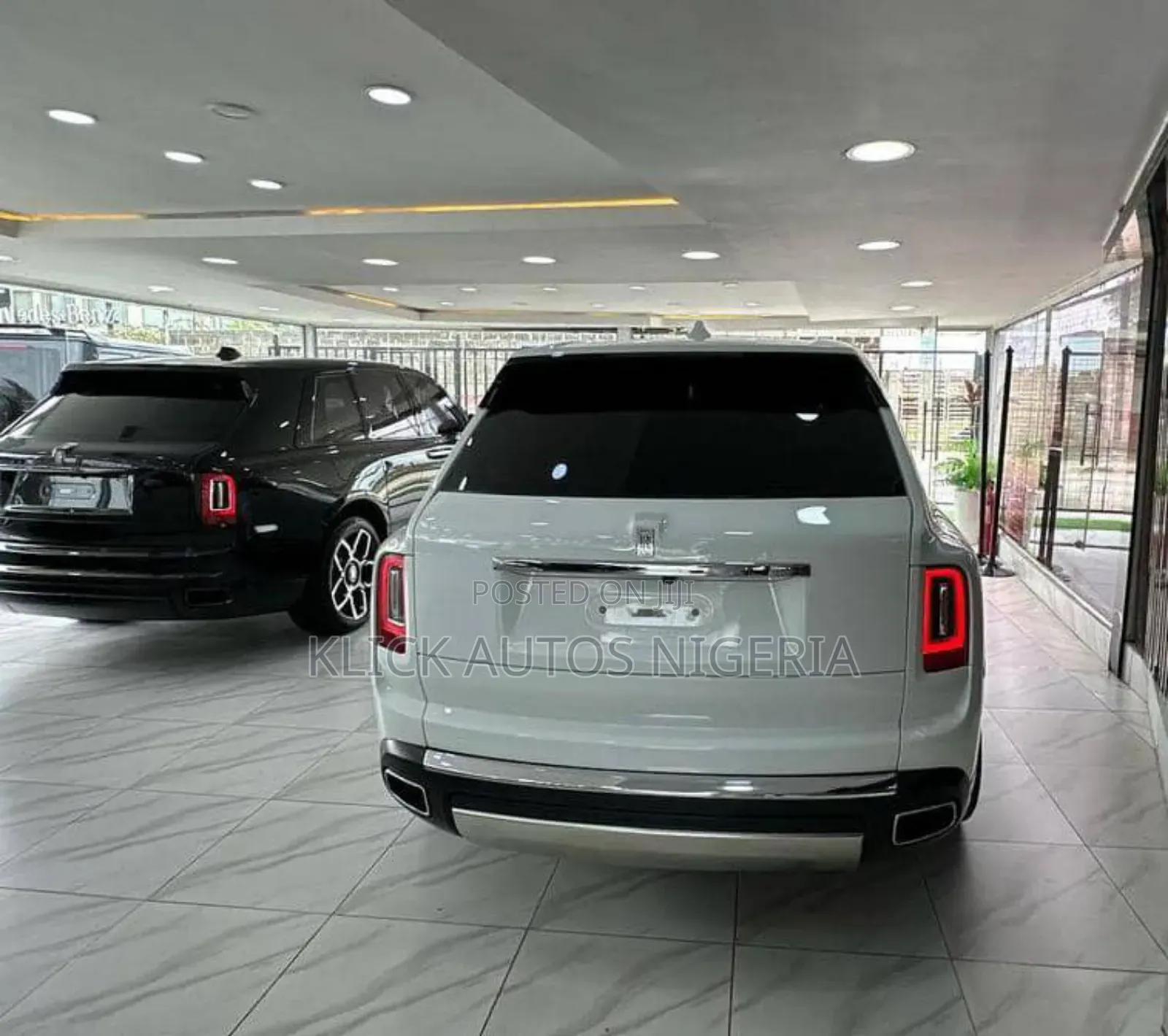 Rolls-Royce Cullinan Base 2021 White