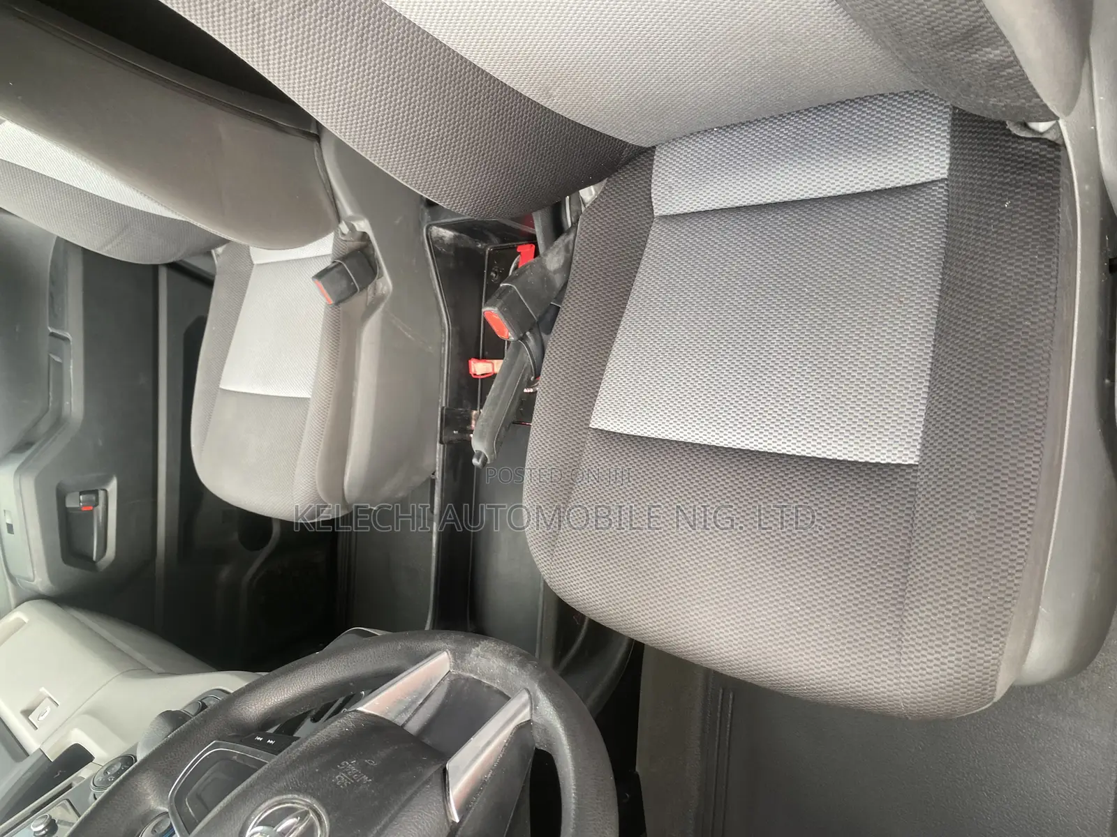 Toyota HiAce 2020 White