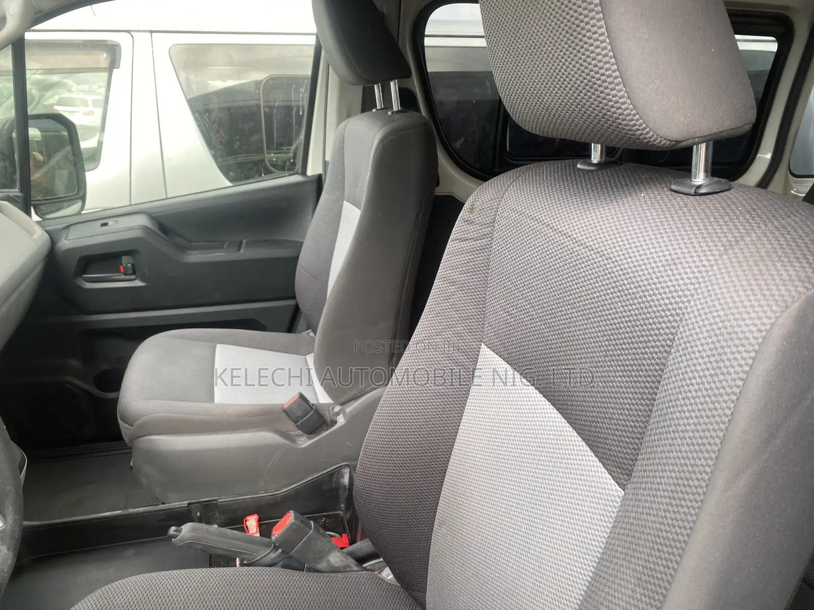 Toyota HiAce 2020 White