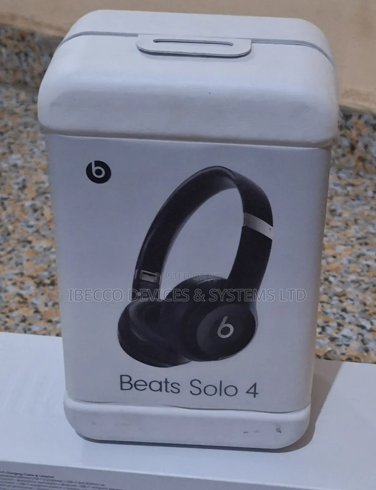 Beats Solo 4