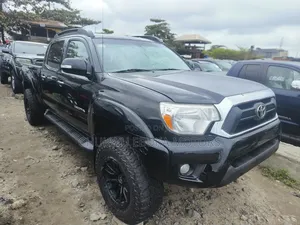 Toyota Tacoma 2015 Black