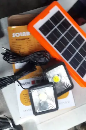 High Quality Solar Phone Charger With 2 Bulbs