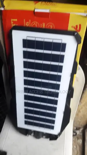 High Quality 12 Eyes Solar Street Lights