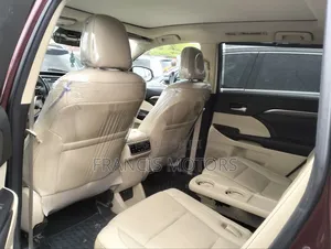 Toyota Highlander 2017 Burgundy