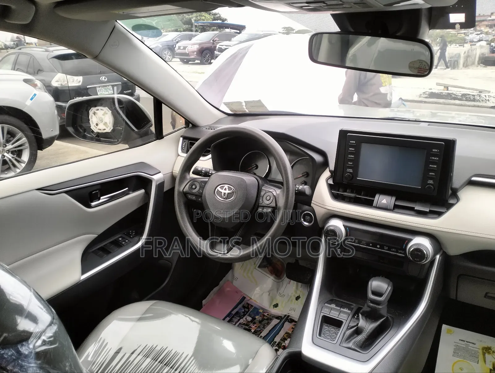 Toyota RAV4 XLE AWD 2020 Gray