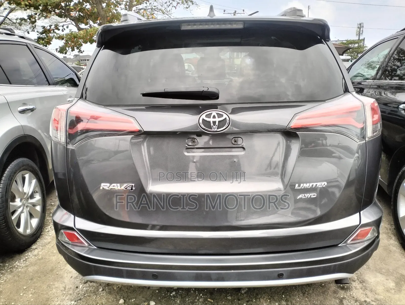 Toyota RAV4 2017 Gray