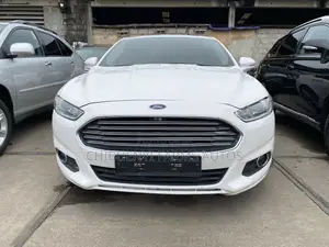 Ford Fusion SE 2013 White