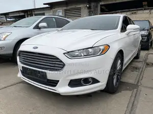 Ford Fusion SE 2013 White