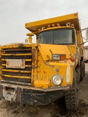 Mack Tipper 30tons