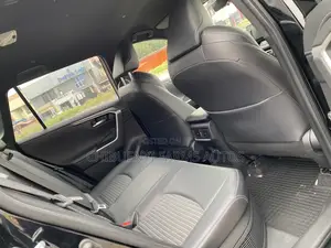 Toyota RAV4 2021 Black