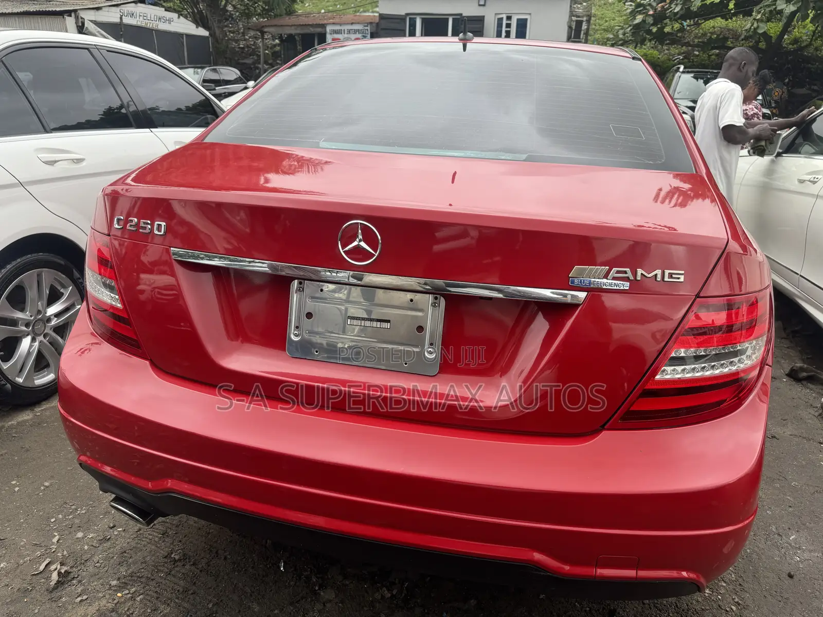 Mercedes-Benz C250 2013 Red