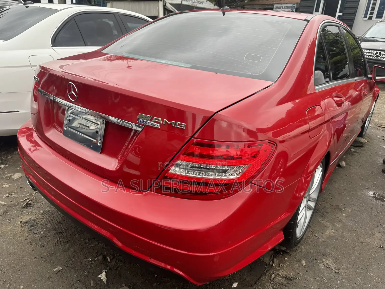 Mercedes-Benz C250 2013 Red