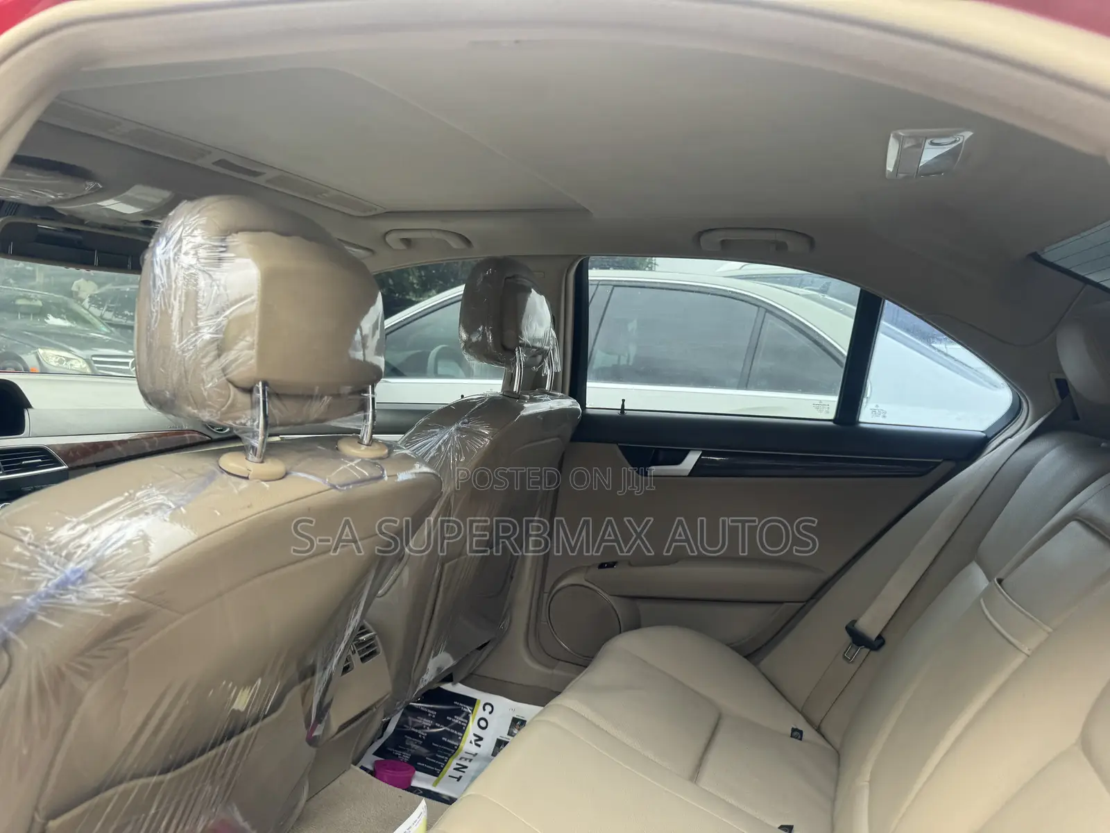 Mercedes-Benz C250 2013 Red