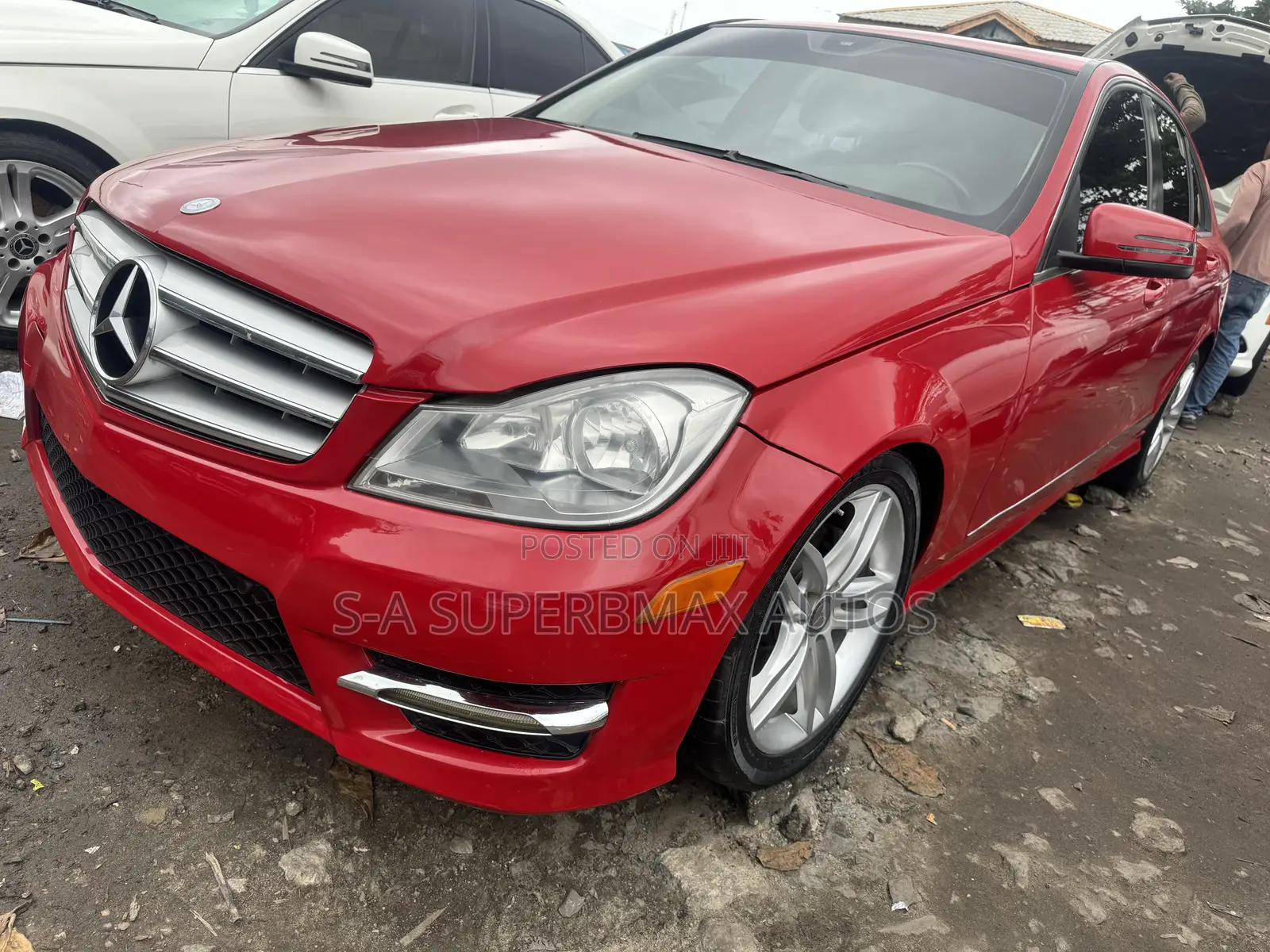 Mercedes-Benz C250 2013 Red