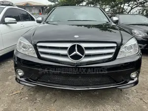 Mercedes-Benz C300 2009 Black