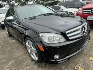 Mercedes-Benz C300 2009 Black