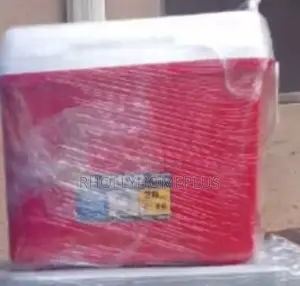 Igloo Cooler 28 Qt Laguna 26 Litre Red