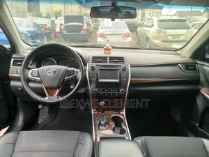 Toyota Camry 2016 Black