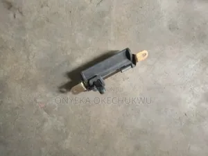 Boot Opener Lexus 300