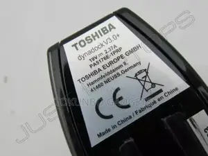 Toshiba Dynadock V3.0 + Docking Station Port Replicator HW