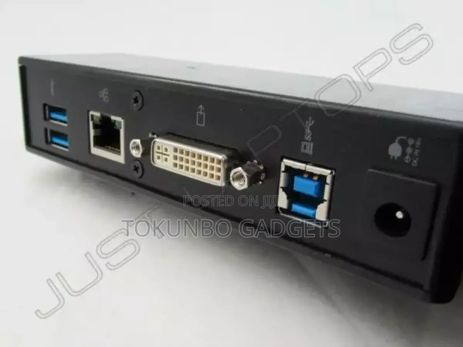 Toshiba Dynadock V3.0 + Docking Station Port Replicator HW