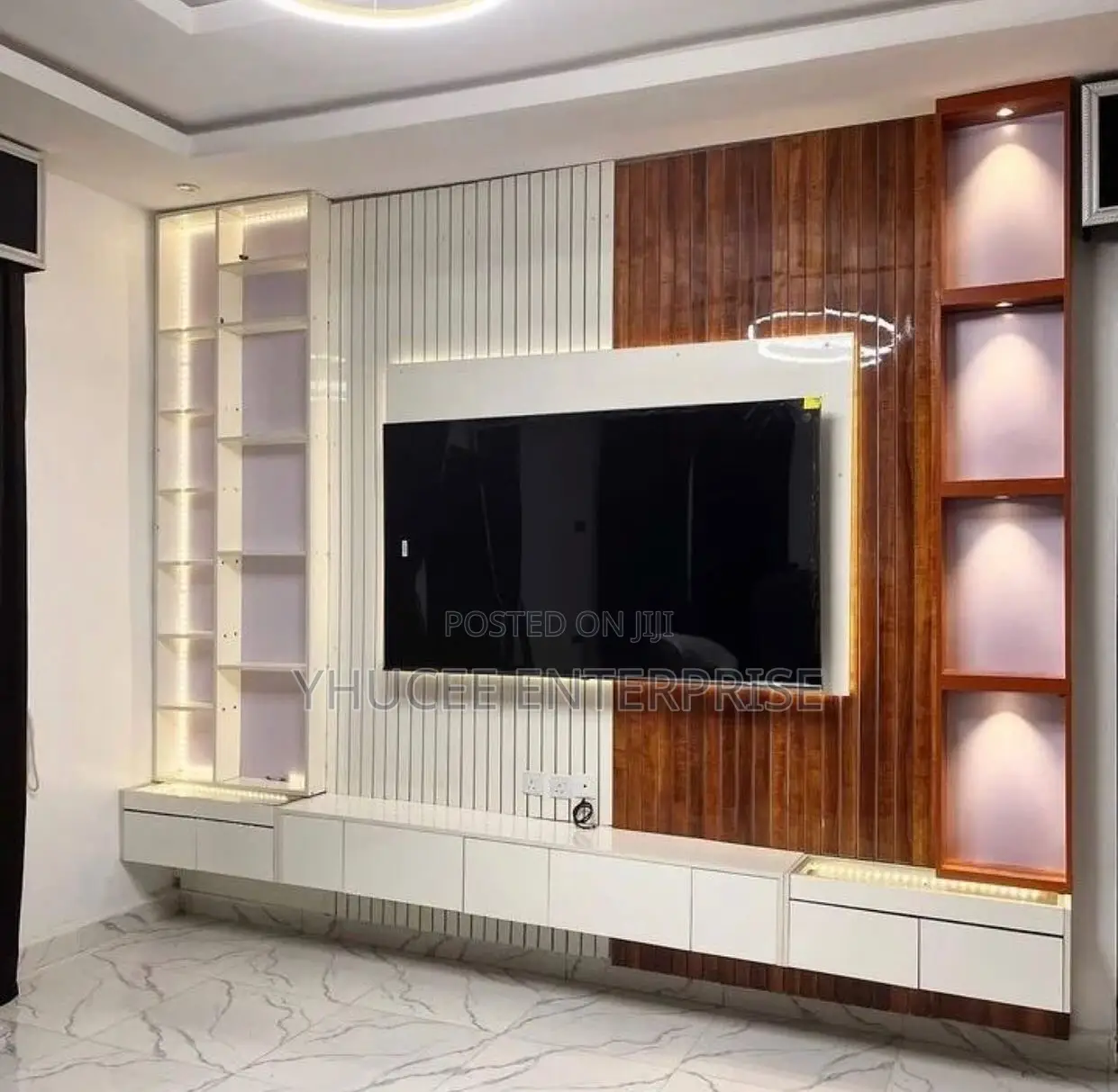 Top Quality Tv Console