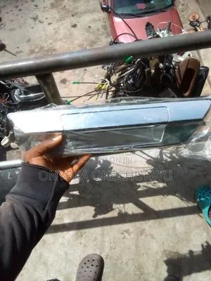 Boot Opener Hilux 2018 to 2020