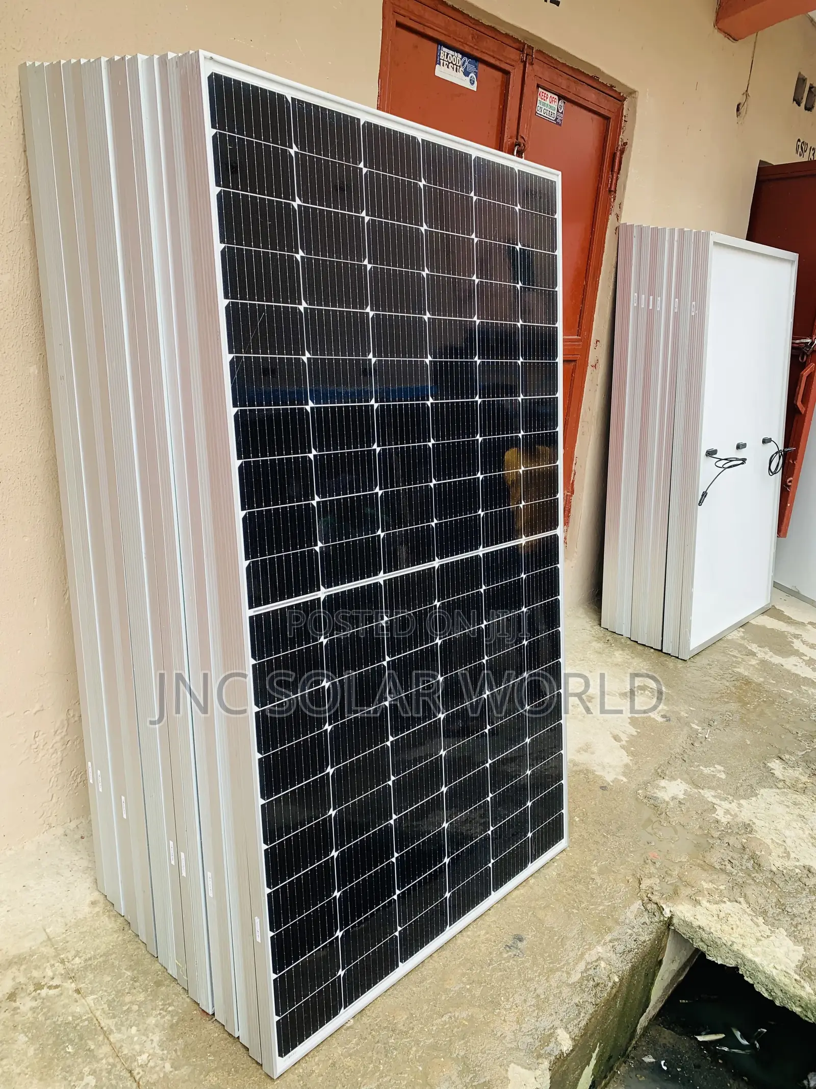 550w Canadian Solar Panels