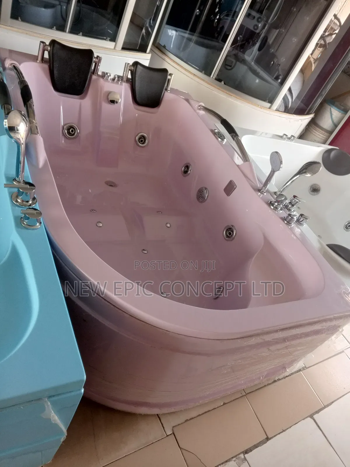 Double Pink Jacuzzi
