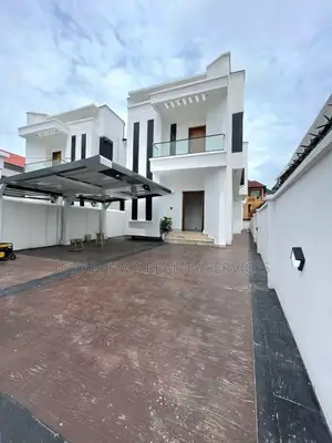5bdrm Duplex in Ikota for sale