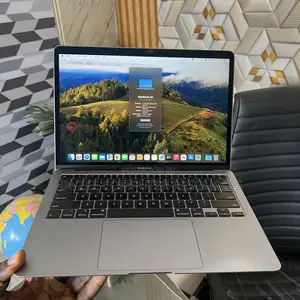Laptop Apple MacBook 2020 8GB Apple M1 SSD 256GB
