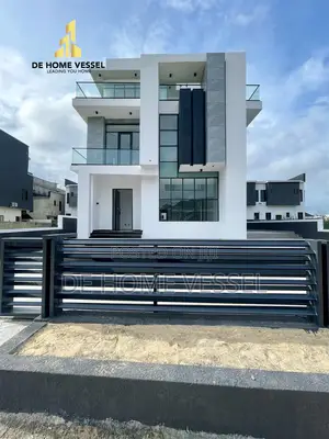 5bdrm Duplex in Ikota for sale