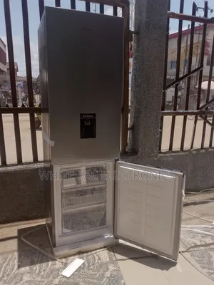 New Hisense 264-L Bottom Freezer/ Fridge With Dispenser