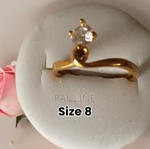 Women and Ladies Gold Engagement Ring