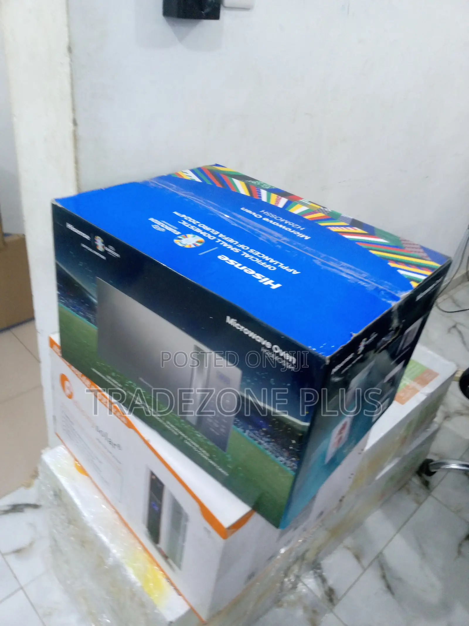Automatic Hisense Digital Microwave Oven 26L