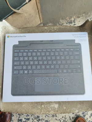 Microsoft Surface Pro Signature Keyboard