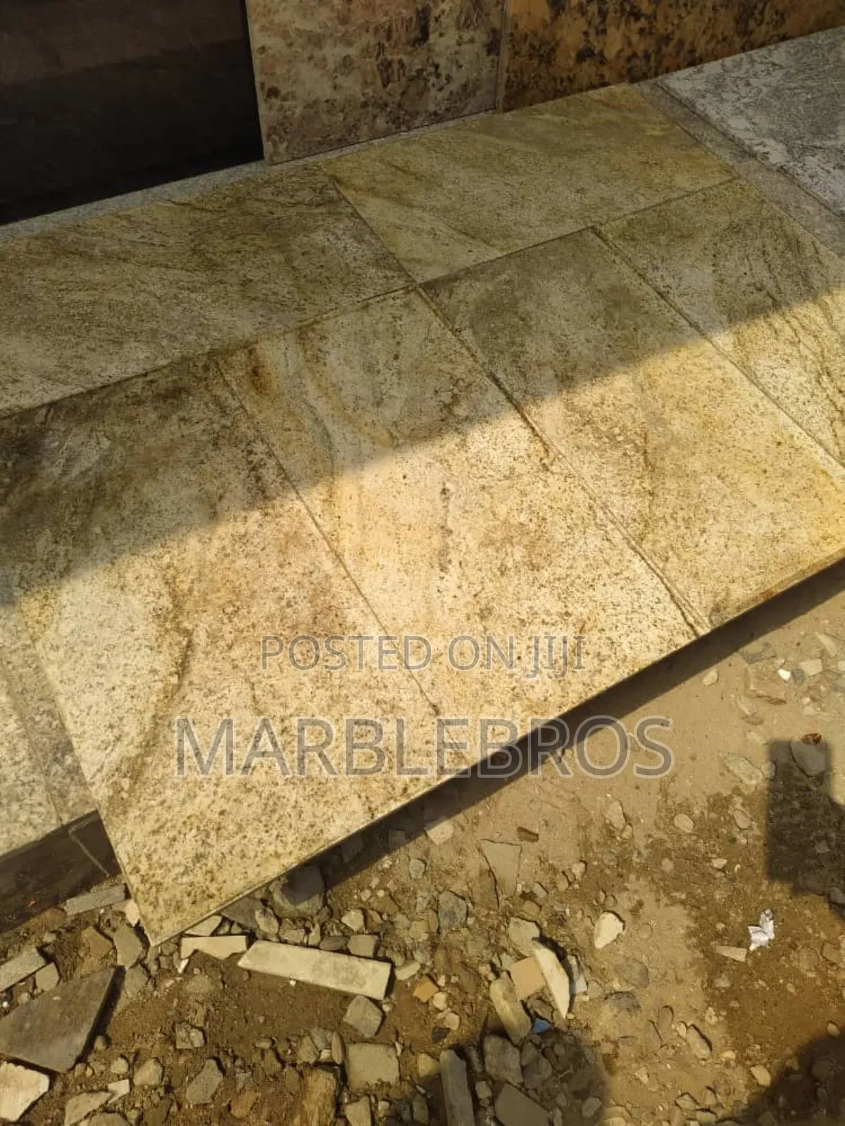 MB98, Cashmere Gold Granite Stone