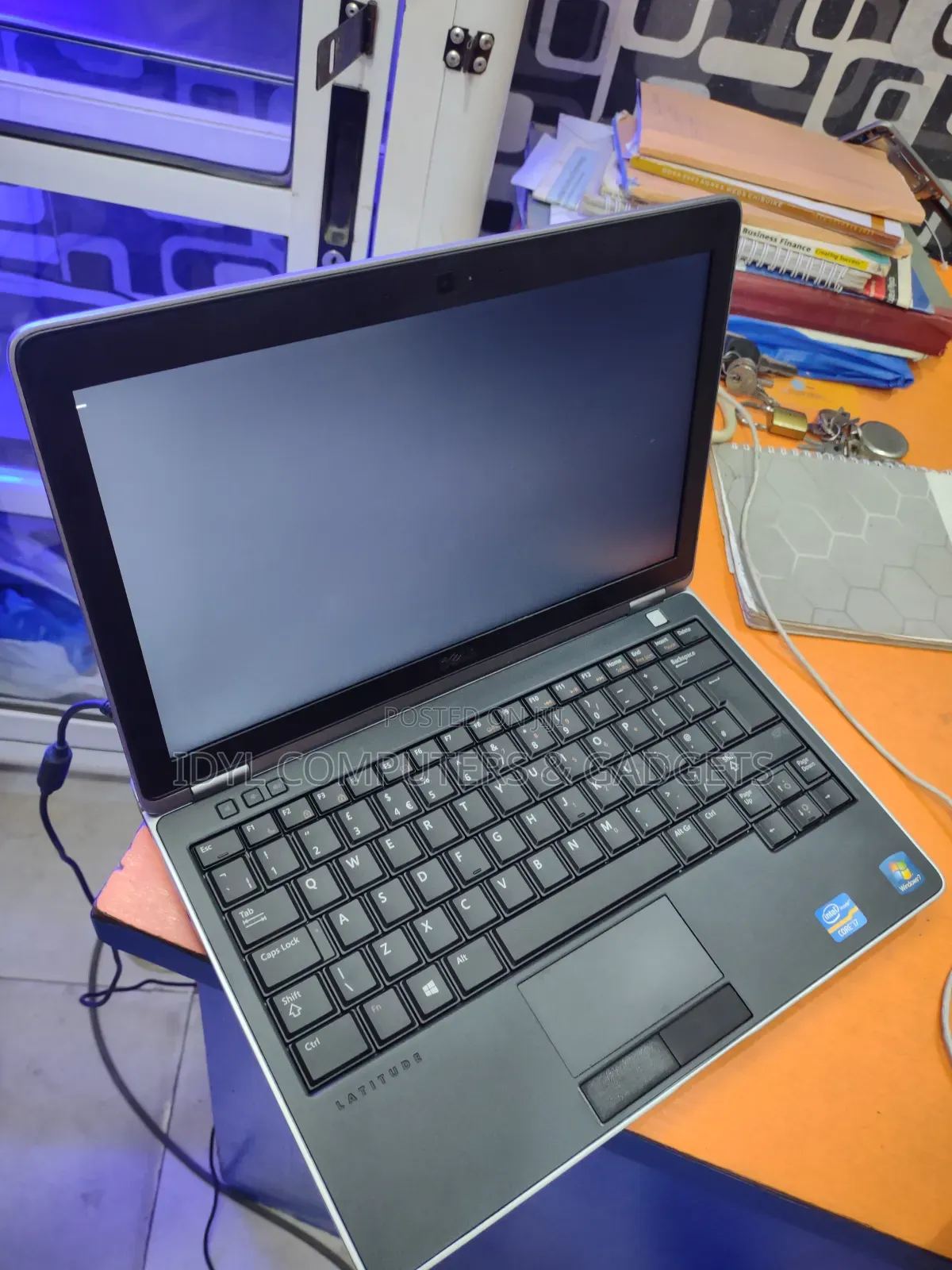 Laptop Dell Latitude E6220 8GB Intel Core I7 HDD 500GB
