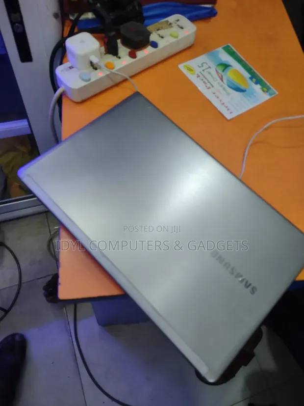 Laptop Samsung Notebook Flash (NP530) 8GB Intel Core I5 HDD 500GB