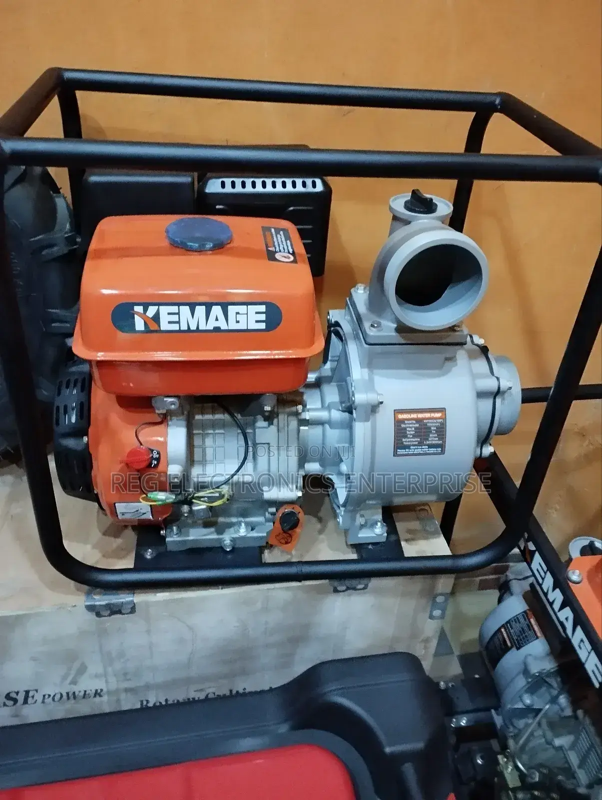 Kemage Water Pump